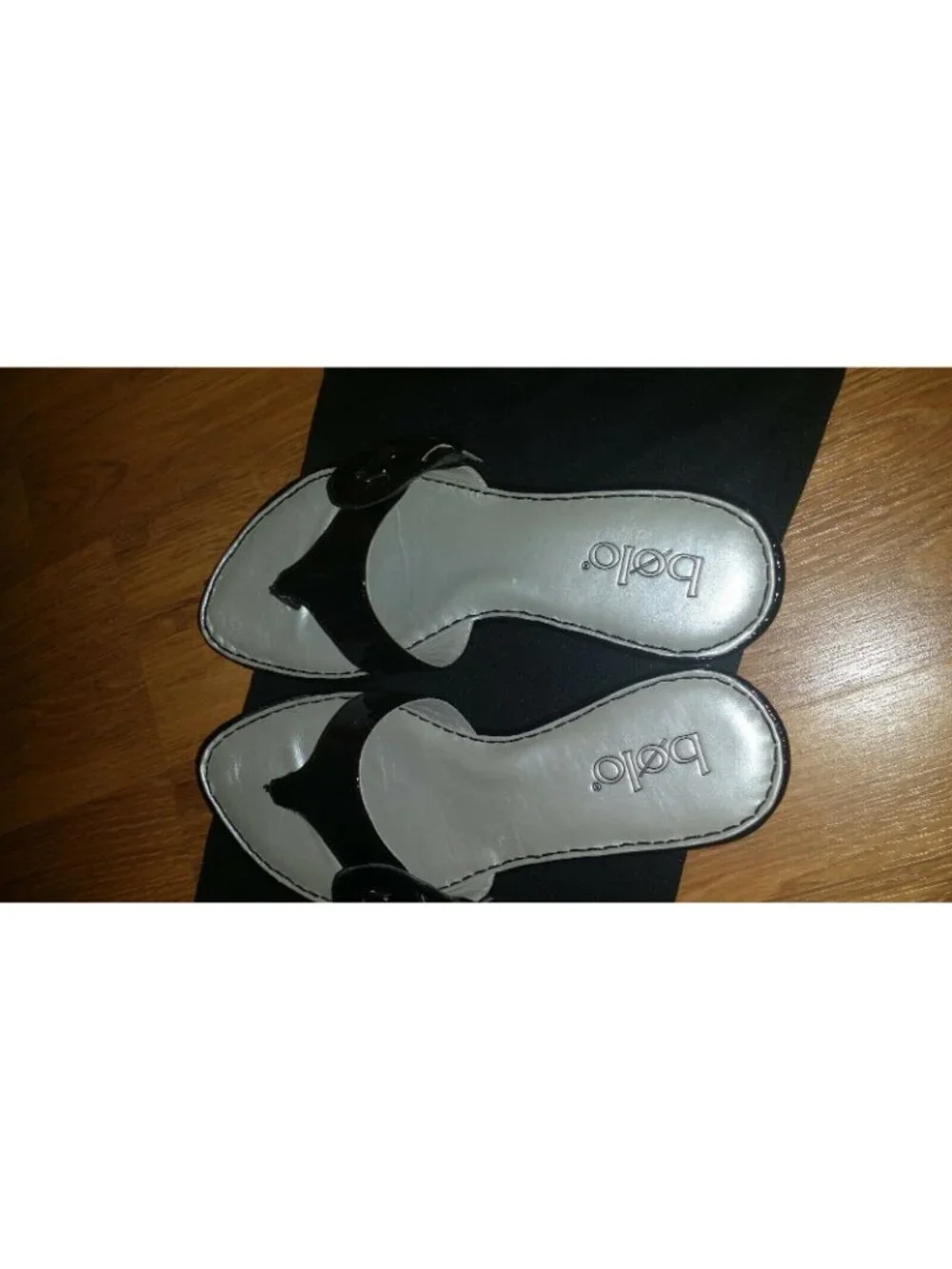 Bolo By Born Black Patent Thong Sandals for Women - Size 7 US - New in Box